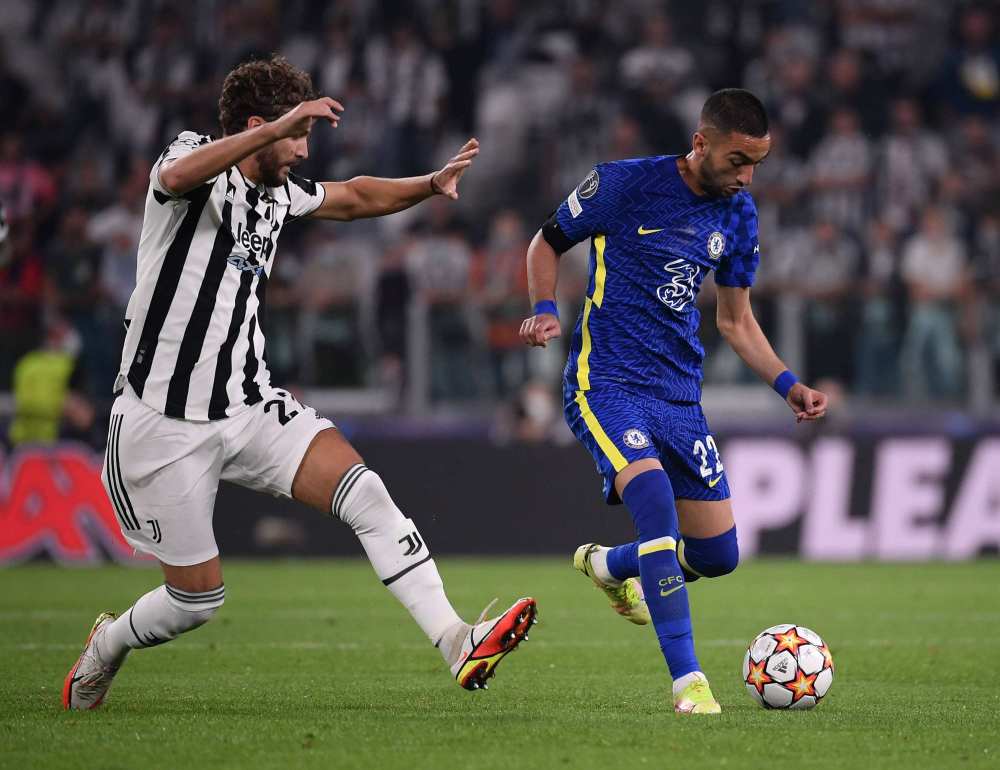 官方：奥斯梅恩左腿筋中度拉伤，欧冠3战6球射手将缺席（官方：欧冠3战轰6球的奥斯梅恩左腿腘绳肌中度受伤，将缺阵）