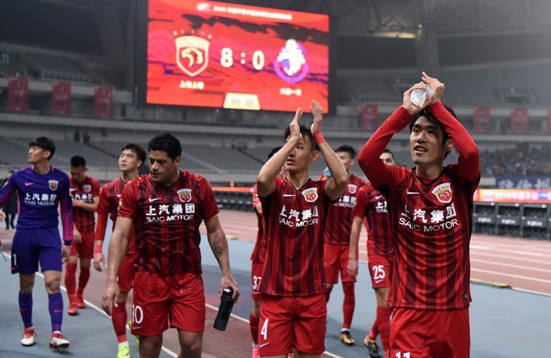 利物浦萨拉赫末节进球锁定胜利（萨拉赫终场前破门助利物浦锁定胜局）